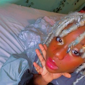 Meet your Posher, Eli